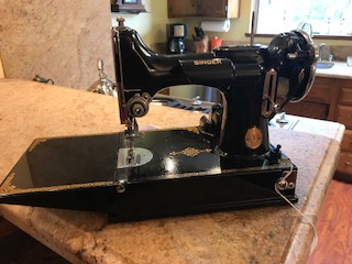 Singer Featherweight 